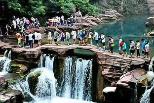 湖北跨省团队旅游重启，旅游业复苏迎来新篇章